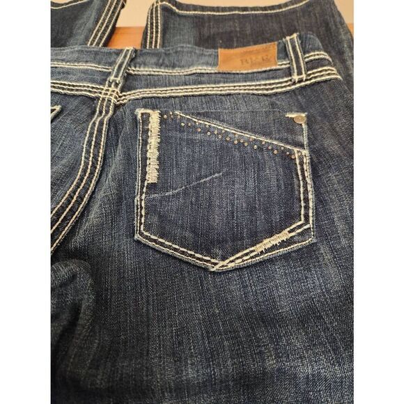 BKE Denim Sabrina Flare Embroidered Dark Denim Jeans 30XXL. Measures approx 34 w - Picture 9 of 10
